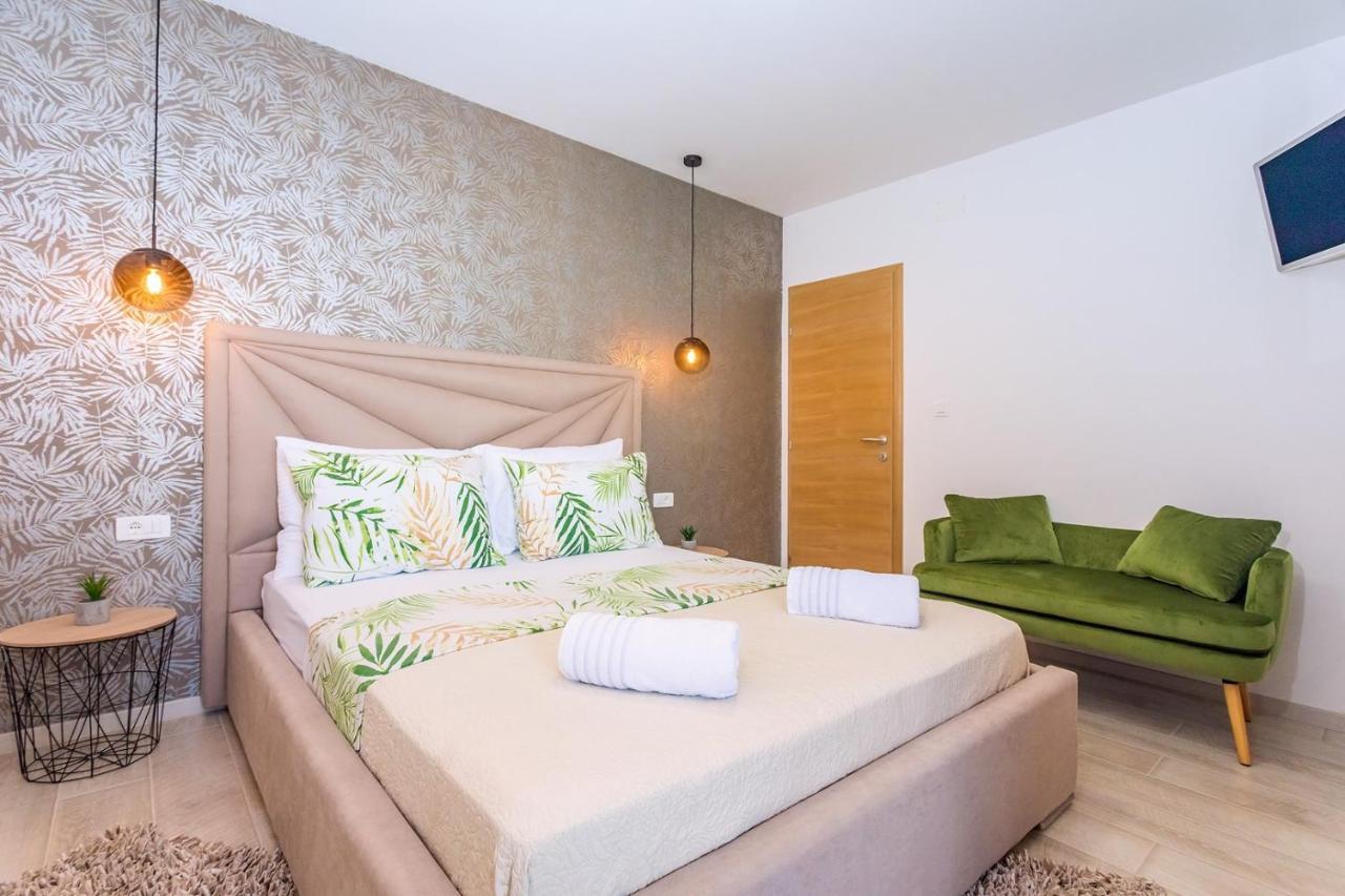 אומיס Villa Matan - Only 200M From The Sandy Beaches, Private 28M2 Pool חדר תמונה